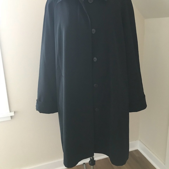 Jacqueline Ferrar lined rain jacket - Picture 6 of 8